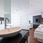 Ξενοδοχείο Schloss 4*