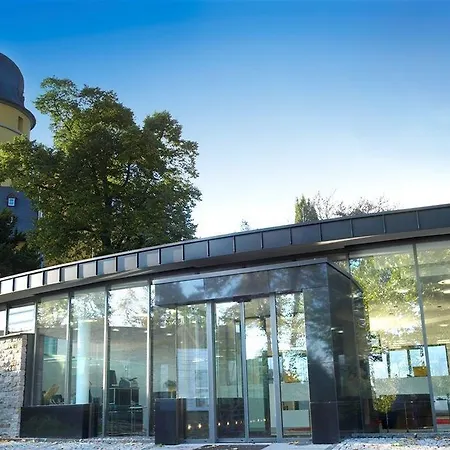 Schloss Hotel 4*
